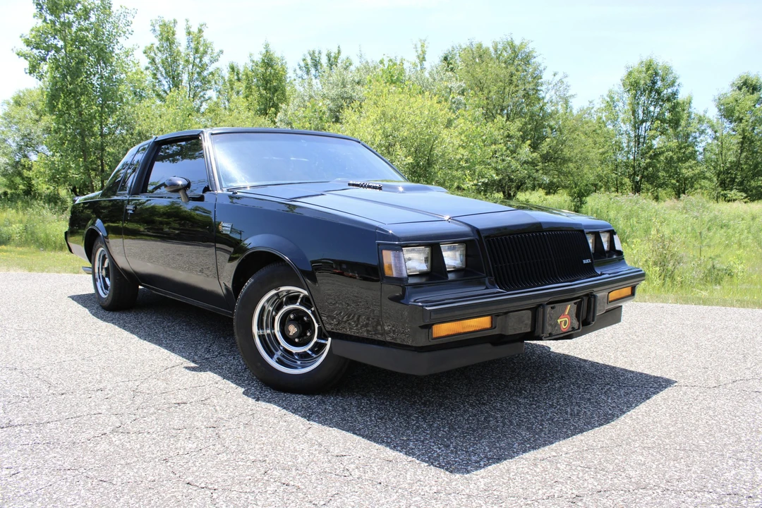 1987 Buick Grand National - Image 25 of 31