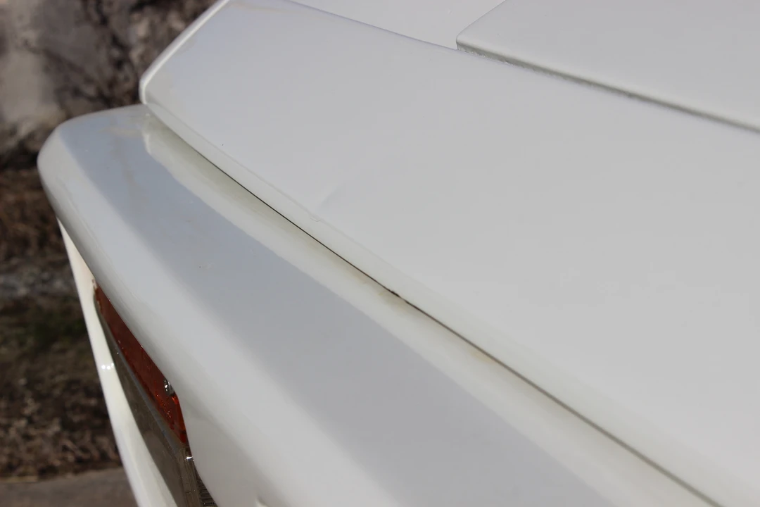 1987 Ferrari Mondial 3.2 - Image 18 of 31