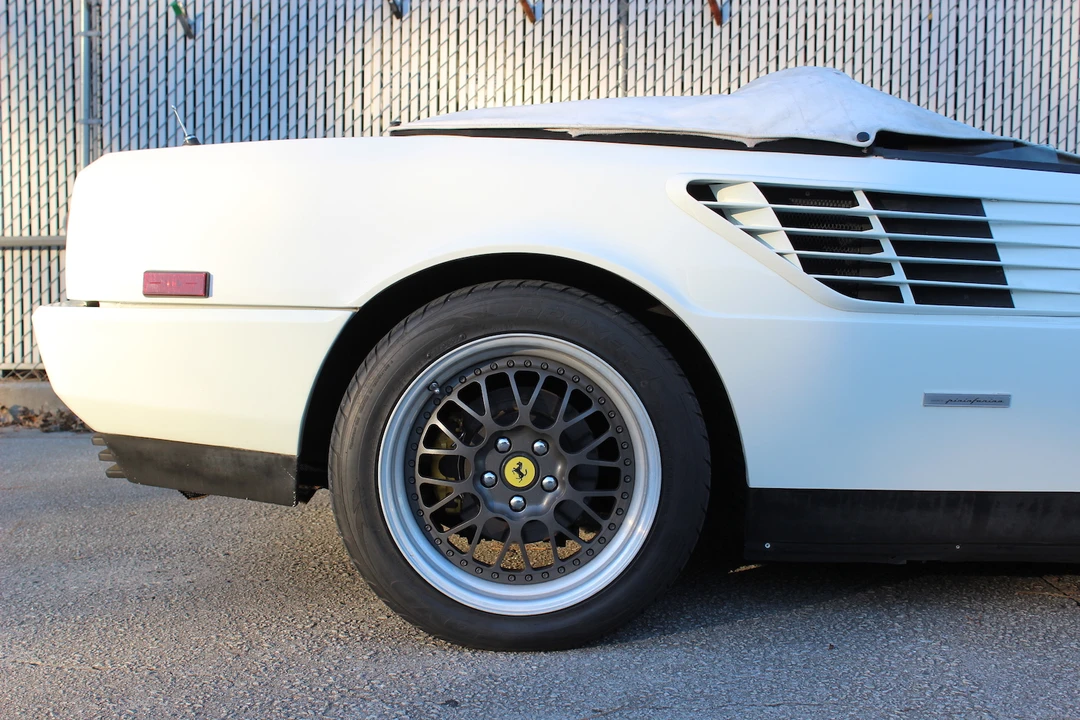 1987 Ferrari Mondial 3.2 - Image 14 of 31