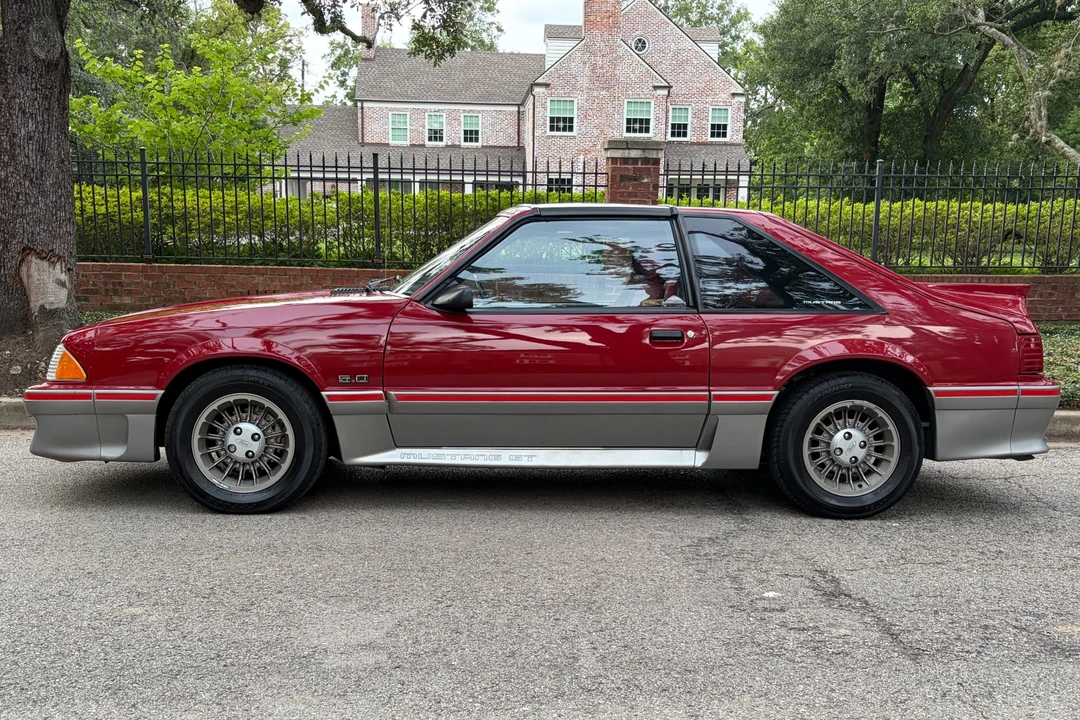 1987 Ford Mustang GT 3rd Gen - Image 28 of 31