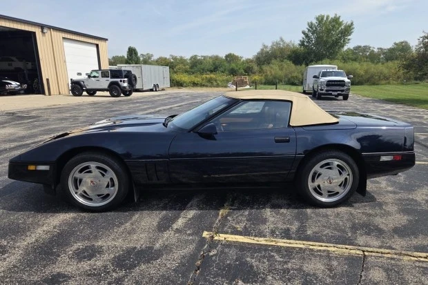 1988 Chevrolet Corvette C4 - Image 3 of 7