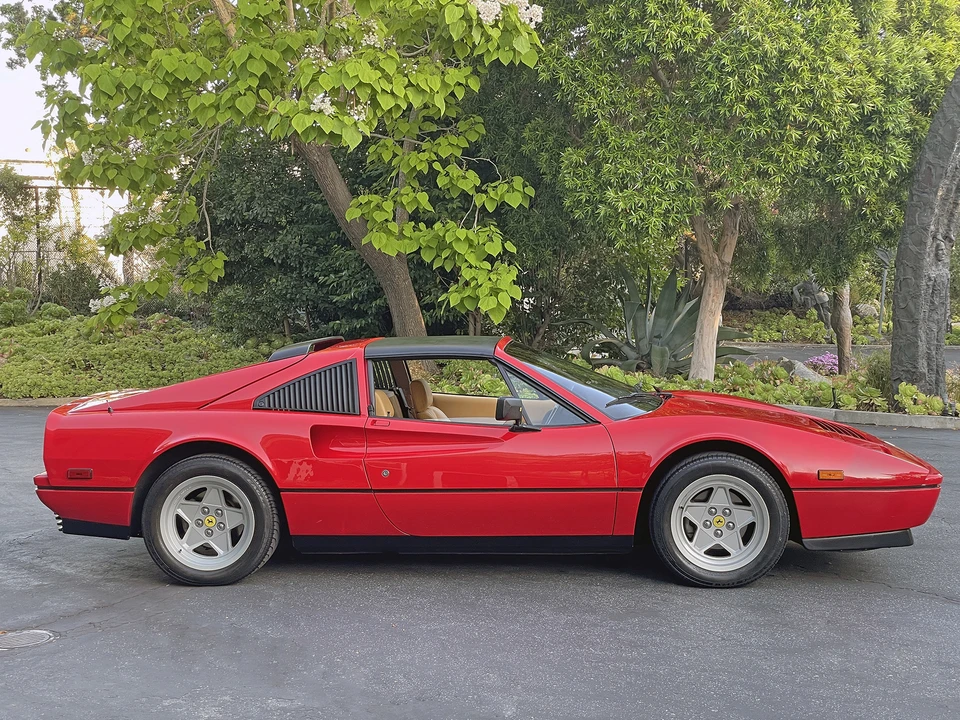 1988 Ferrari 328 GTS - Image 26 of 31