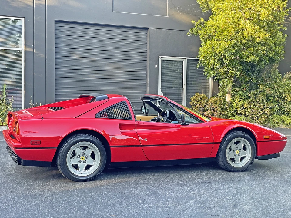 1988 Ferrari 328 GTS - Image 24 of 31