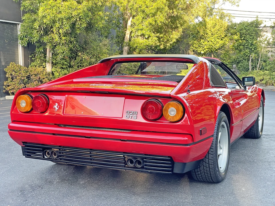 1988 Ferrari 328 GTS - Image 20 of 31