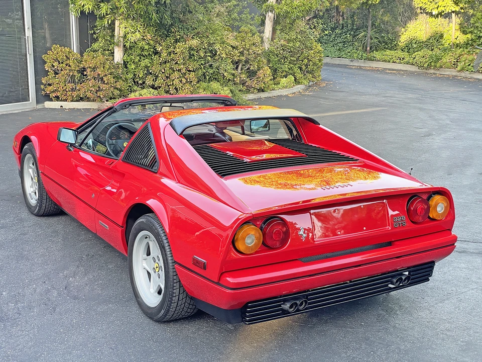 1988 Ferrari 328 GTS - Image 14 of 31
