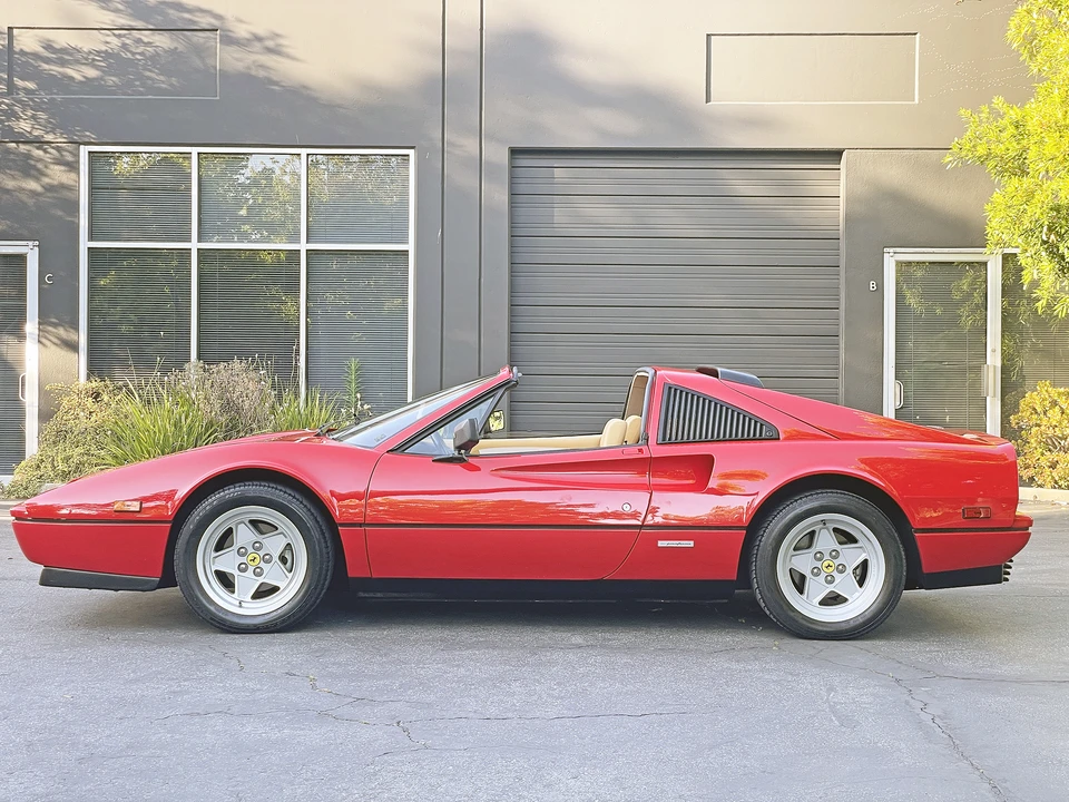 1988 Ferrari 328 GTS - Image 9 of 31