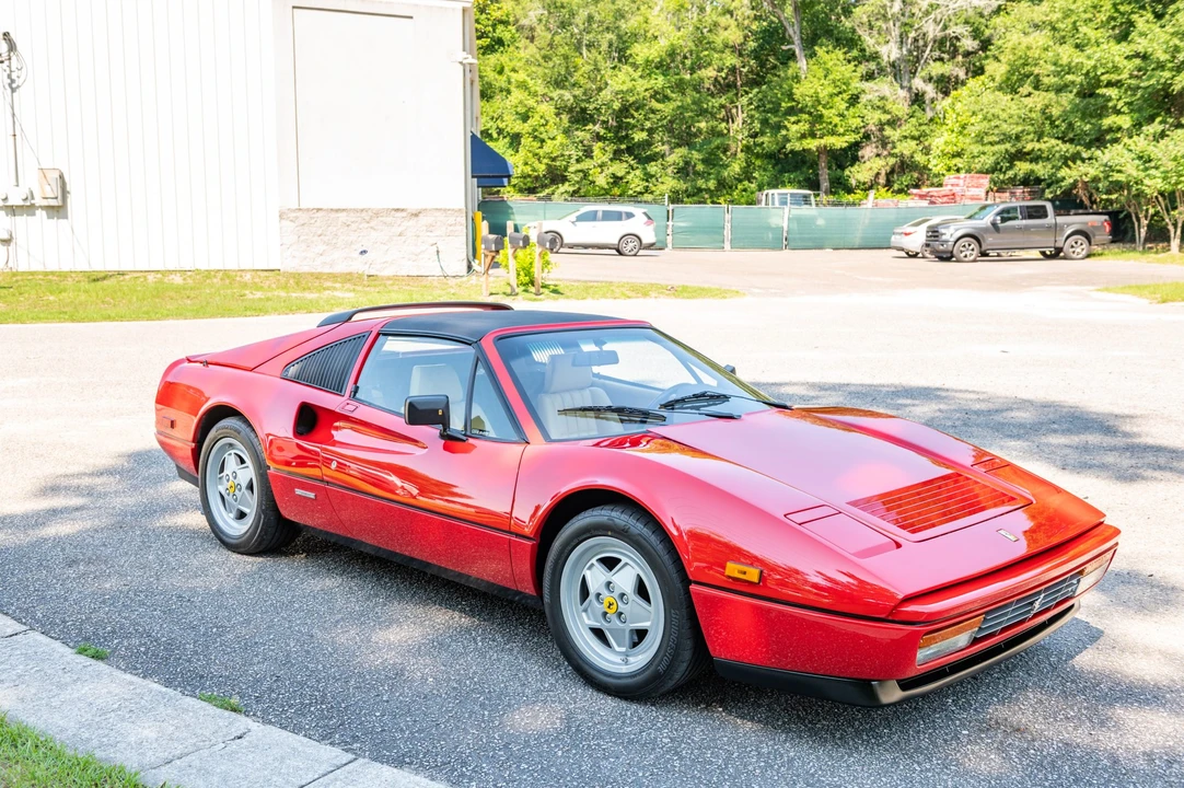 1988 Ferrari 328 GTS - Image 9 of 31