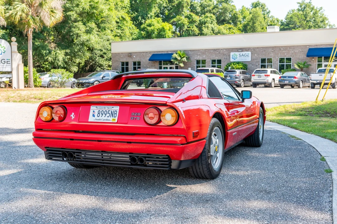 1988 Ferrari 328 GTS - Image 19 of 31