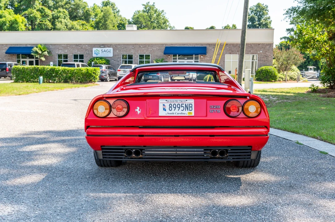 1988 Ferrari 328 GTS - Image 17 of 31