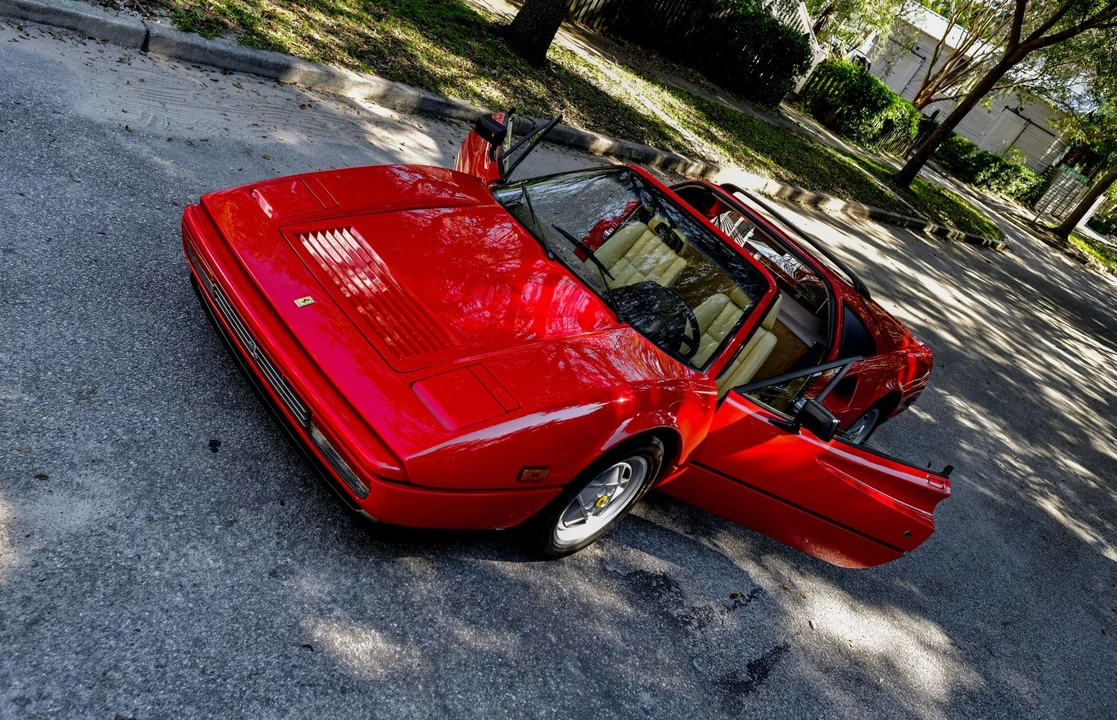 1988 Ferrari 328 GTS - Image 30 of 31