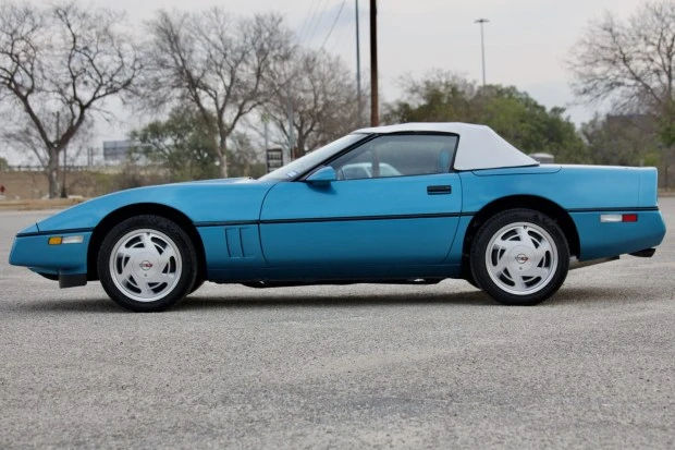 1989 Chevrolet Corvette C4 - Image 3 of 7