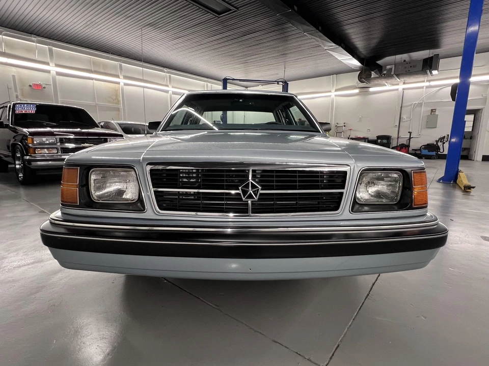 1989 Chrysler K-Car - Image 11 of 31