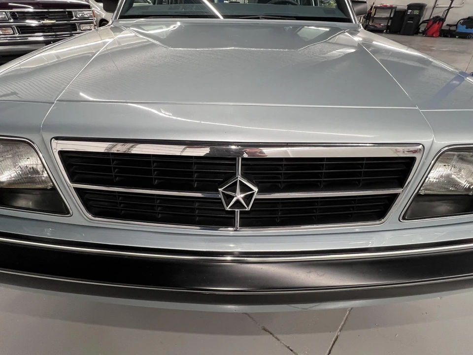 1989 Chrysler K-Car - Image 14 of 31