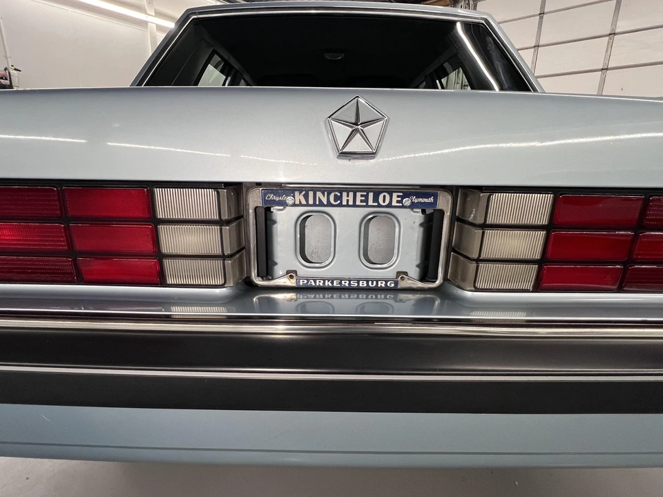 1989 Chrysler K-Car - Image 17 of 31