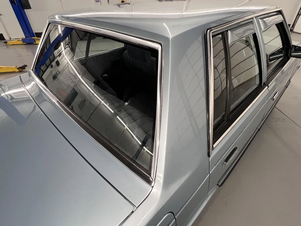 1989 Chrysler K-Car - Image 22 of 31
