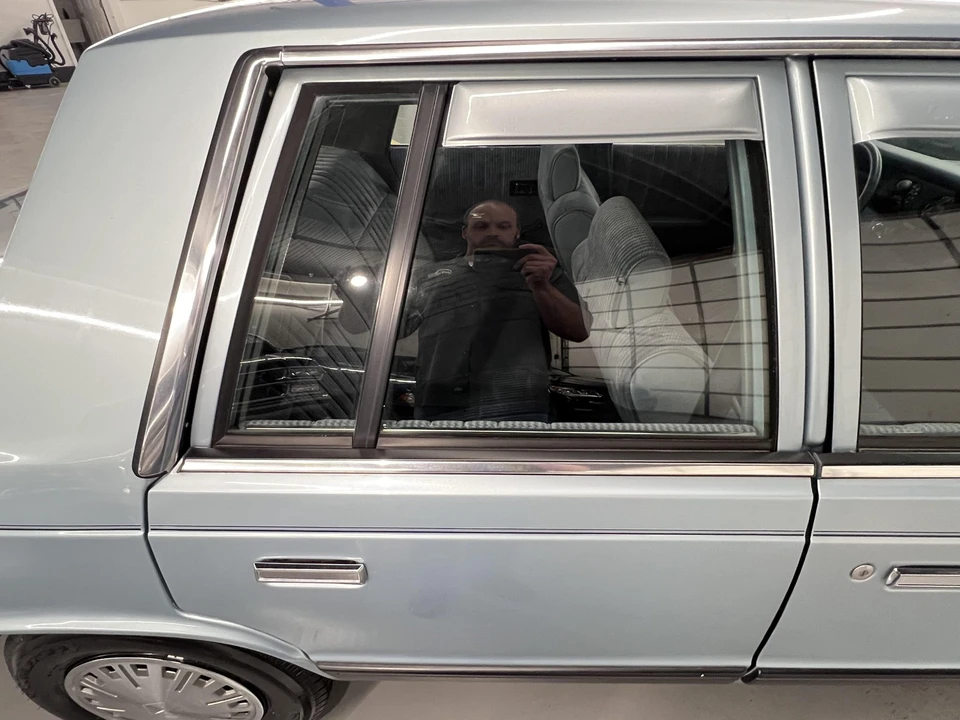 1989 Chrysler K-Car - Image 23 of 31
