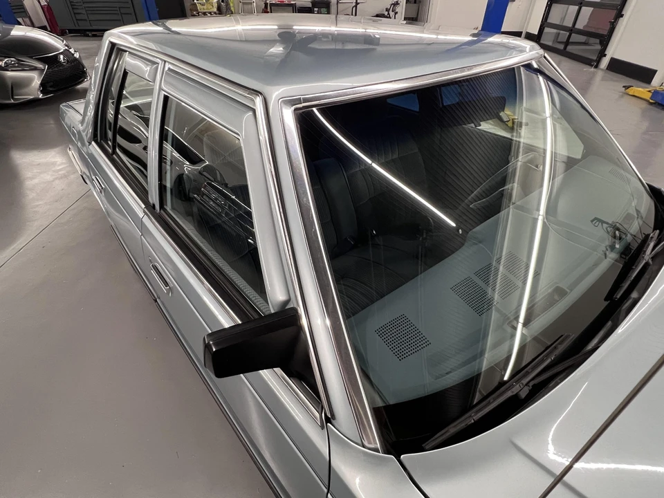 1989 Chrysler K-Car - Image 26 of 31