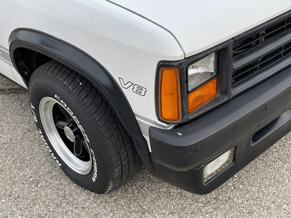 1989 Dodge Dakota 1st Gen - Image 16 of 31