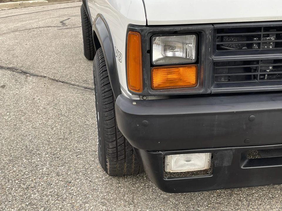 1989 Dodge Dakota 1st Gen - Image 17 of 31
