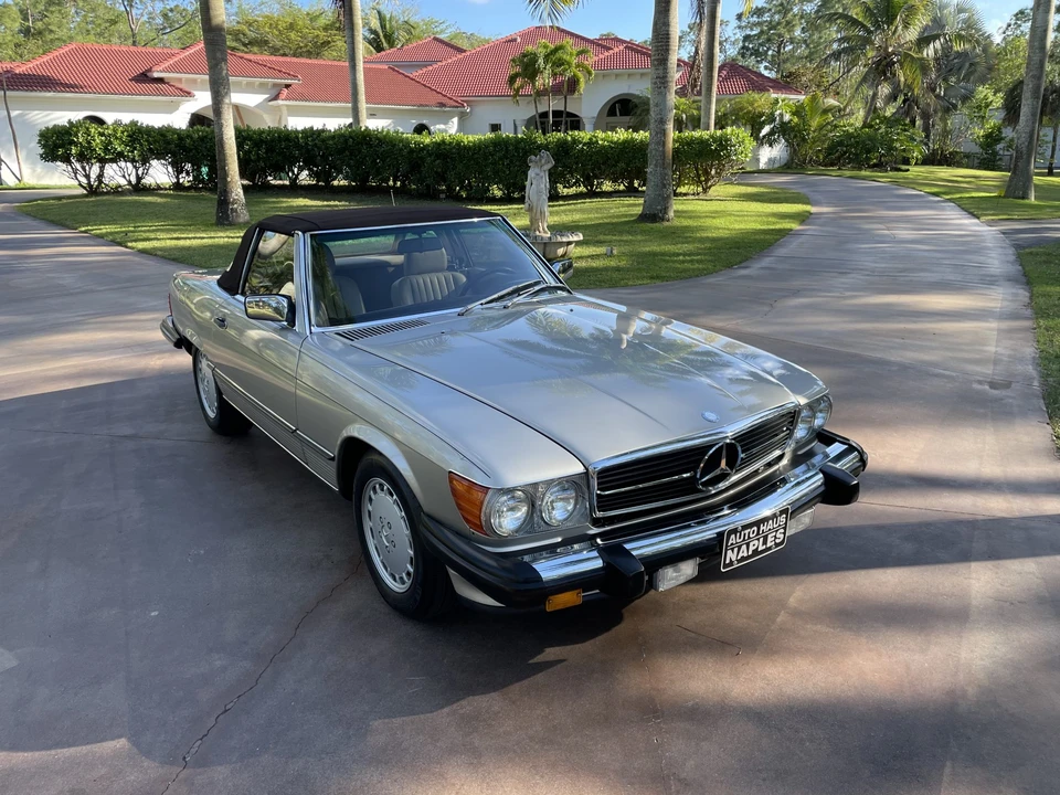 1989 Mercedes-Benz R107 SL-Class - Image 17 of 31