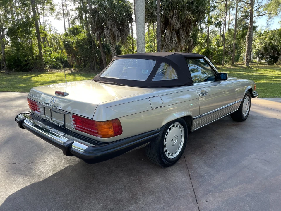 1989 Mercedes-Benz R107 SL-Class - Image 20 of 31