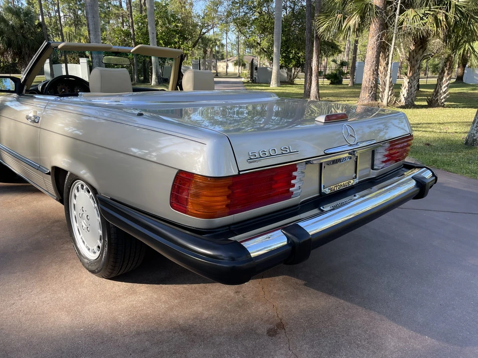 1989 Mercedes-Benz R107 SL-Class - Image 26 of 31