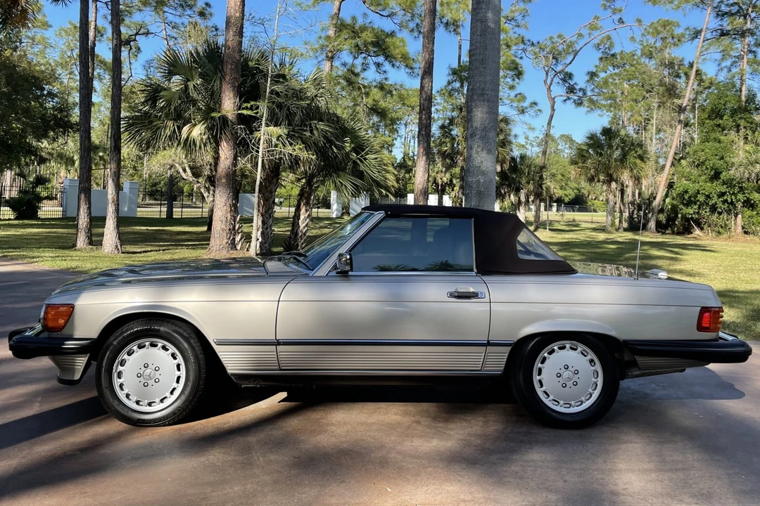1989 Mercedes-Benz R107 SL-Class - Image 14 of 31