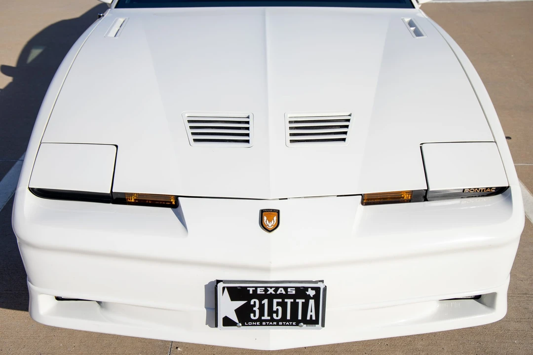 1989 Pontiac Firebird Trans Am 3rd Gen - Image 19 of 31