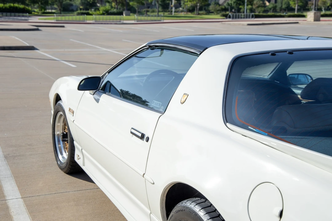 1989 Pontiac Firebird Trans Am 3rd Gen - Image 31 of 31
