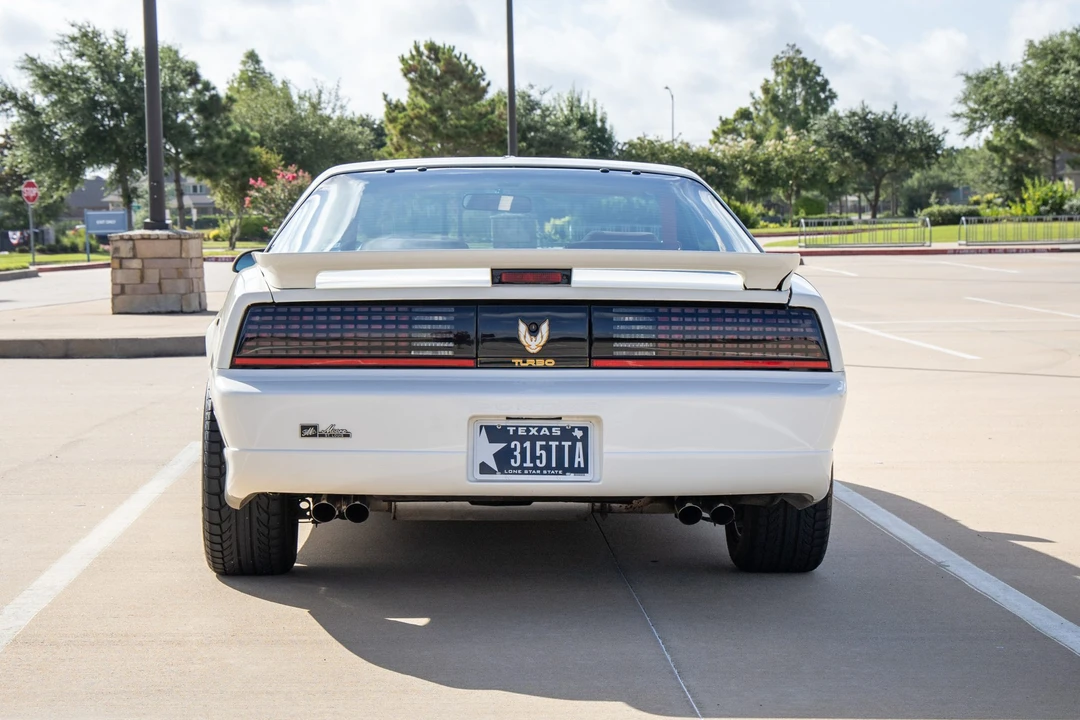 1989 Pontiac Firebird Trans Am 3rd Gen - Image 12 of 31