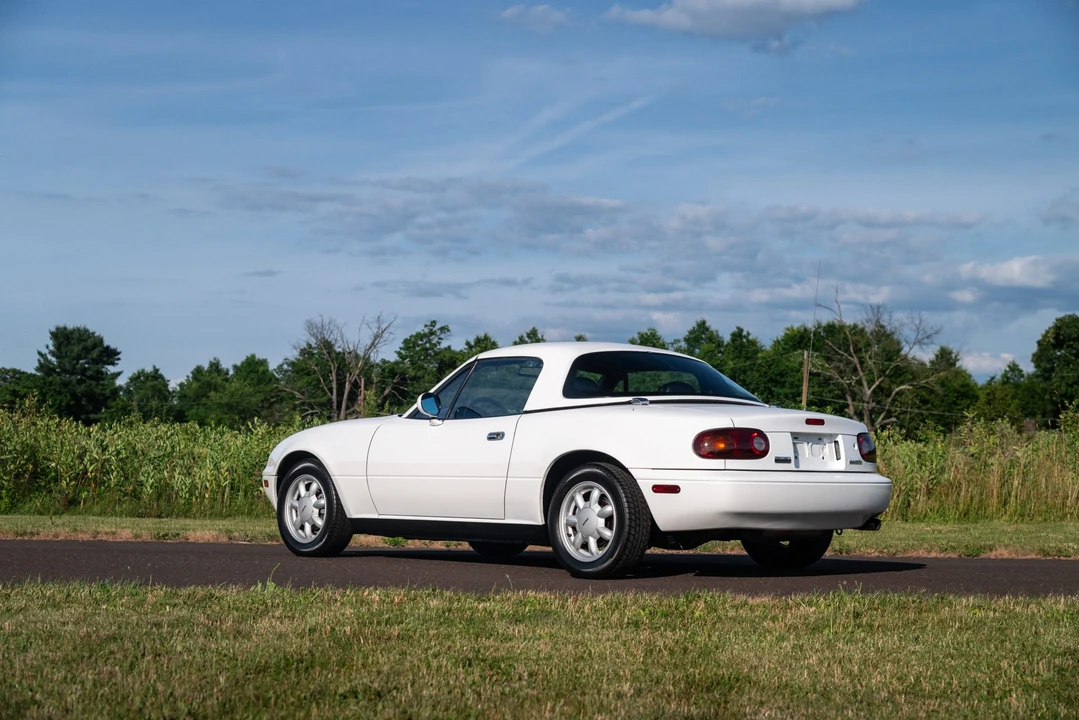 1990 Mazda NA MX-5 Miata - Image 31 of 31