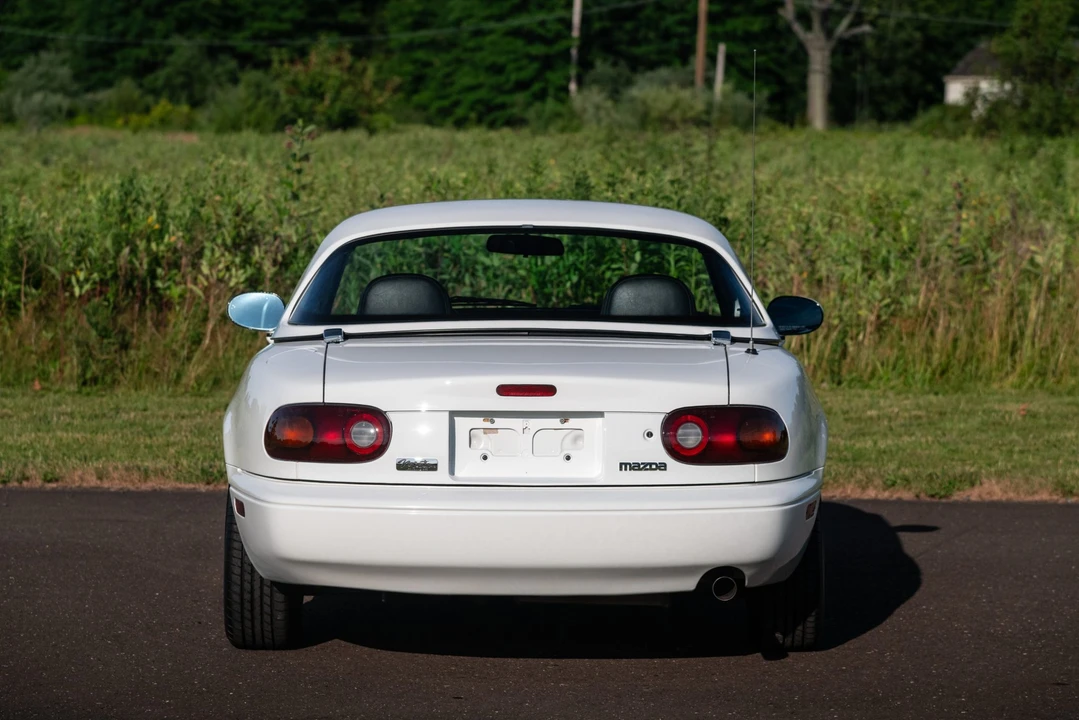 1990 Mazda NA MX-5 Miata - Image 27 of 31