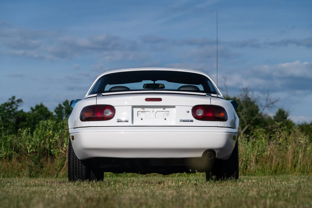 1990 Mazda NA MX-5 Miata - Image 25 of 31