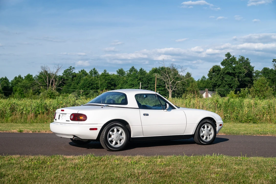 1990 Mazda NA MX-5 Miata - Image 22 of 31