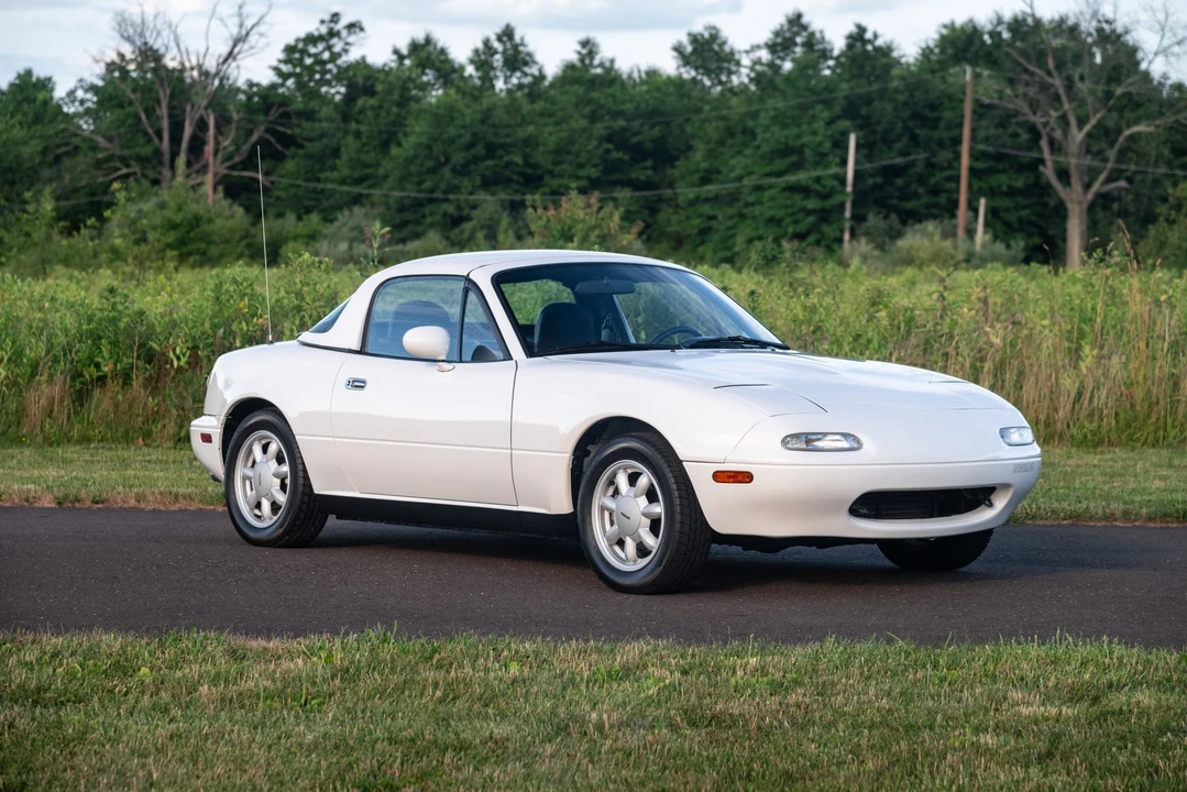 1990 Mazda NA MX-5 Miata - Image 11 of 31