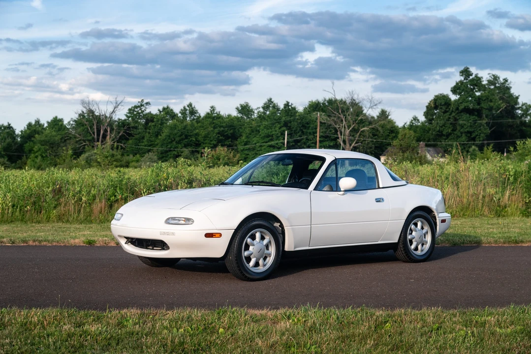 1990 Mazda NA MX-5 Miata - Image 3 of 31