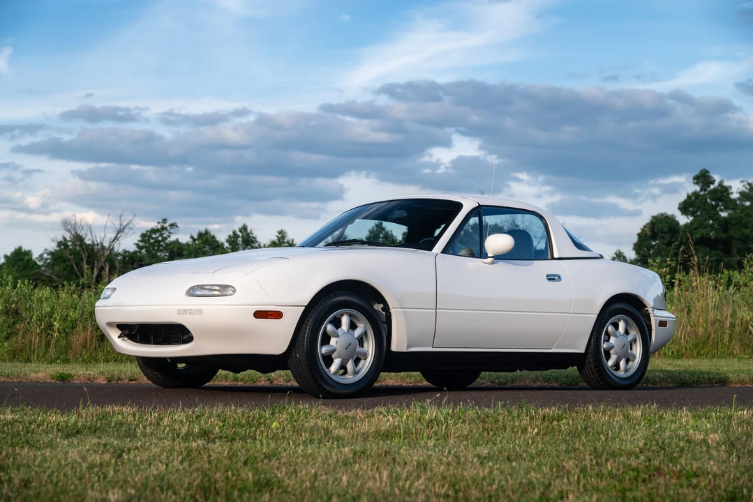 1990 Mazda NA MX-5 Miata - Image 6 of 31