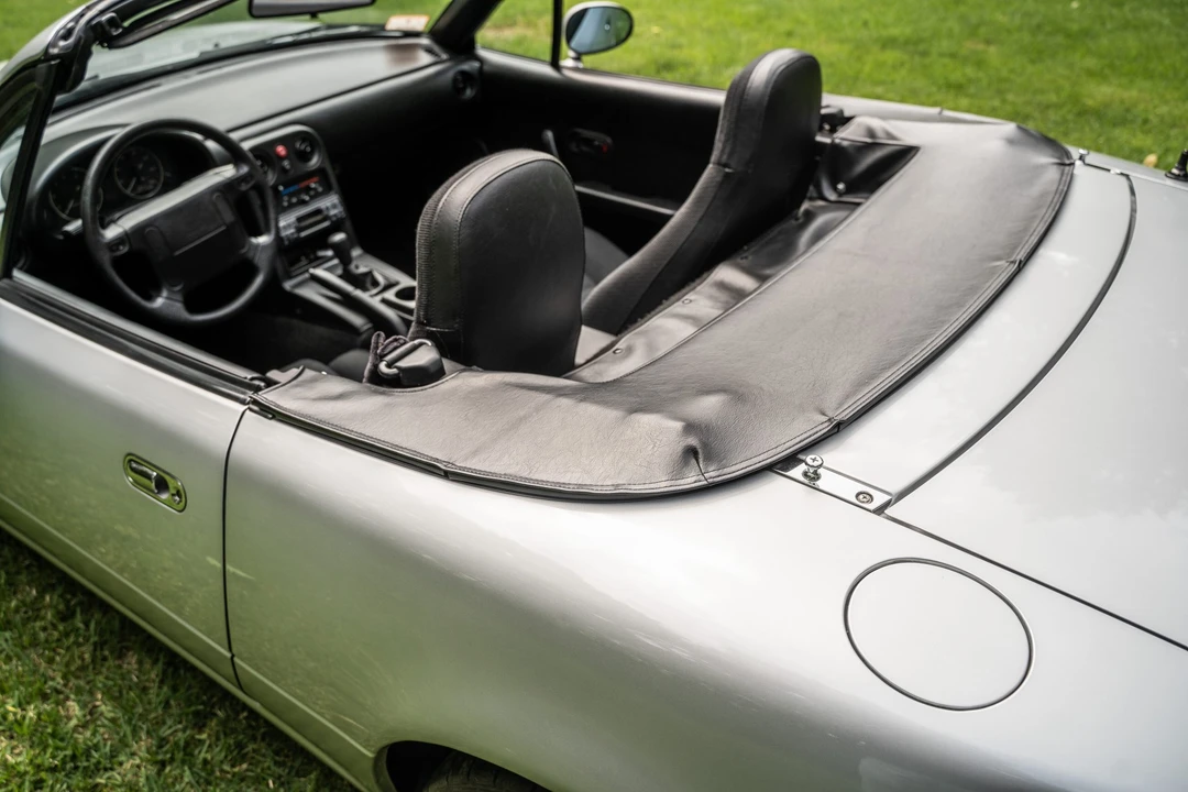 1990 Mazda NA MX-5 Miata - Image 29 of 31