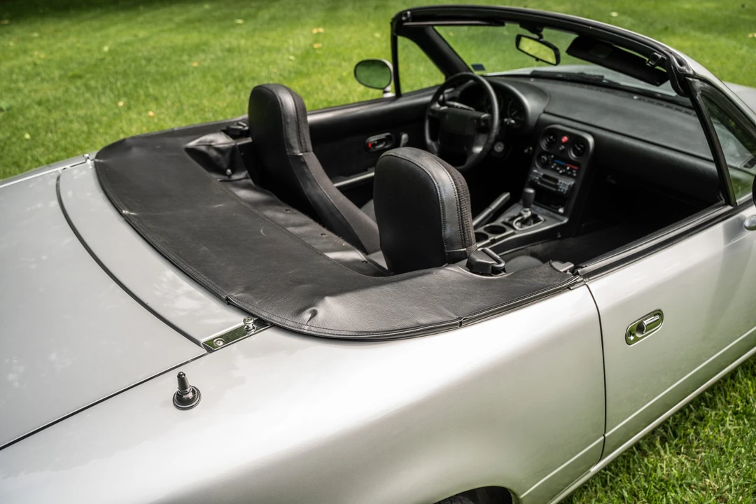 1990 Mazda NA MX-5 Miata - Image 21 of 31