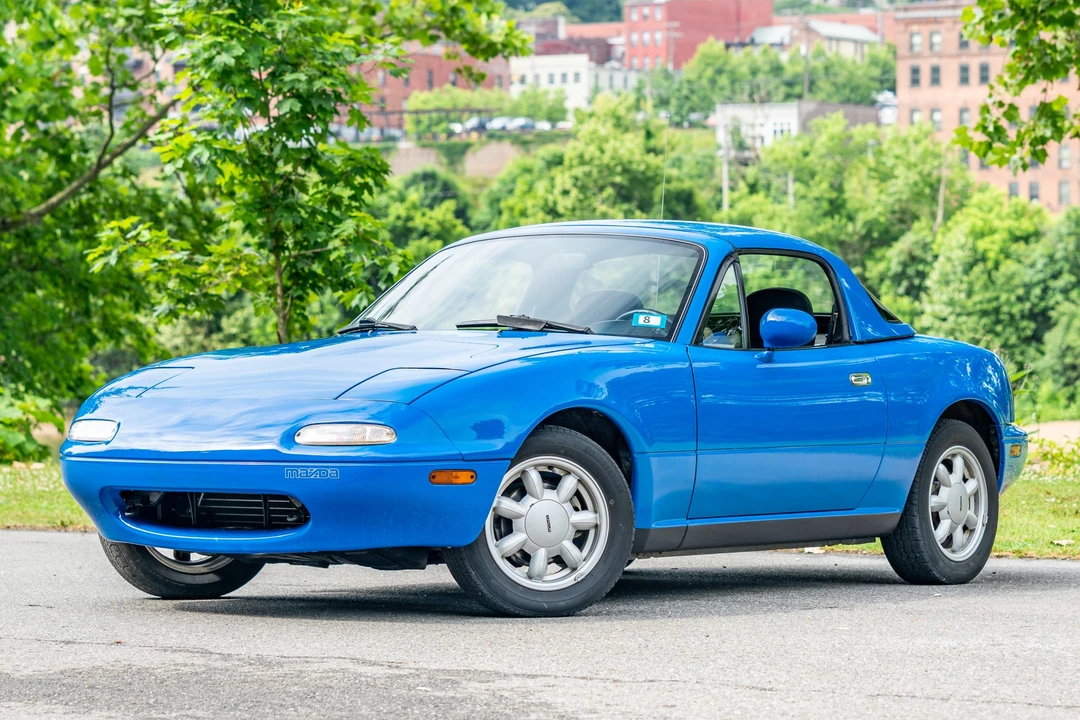 1990 Mazda NA MX-5 Miata - Image 2 of 31