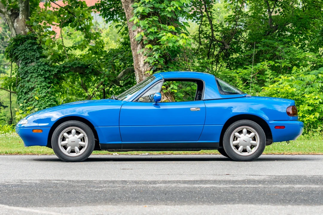 1990 Mazda NA MX-5 Miata - Image 3 of 31
