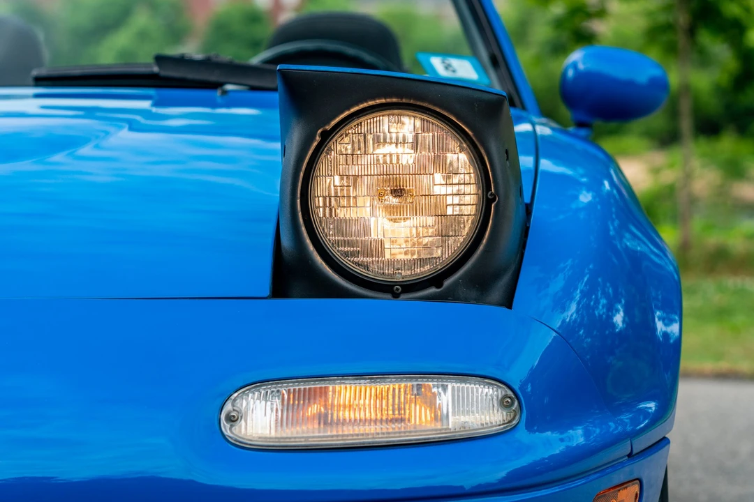 1990 Mazda NA MX-5 Miata - Image 26 of 31