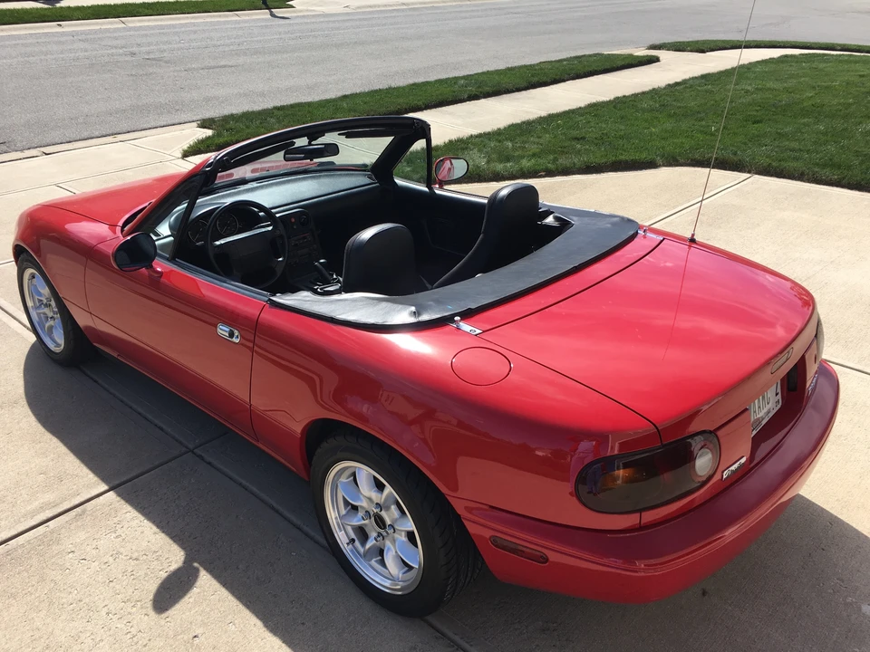 1990 Mazda NA MX-5 Miata - Image 6 of 31