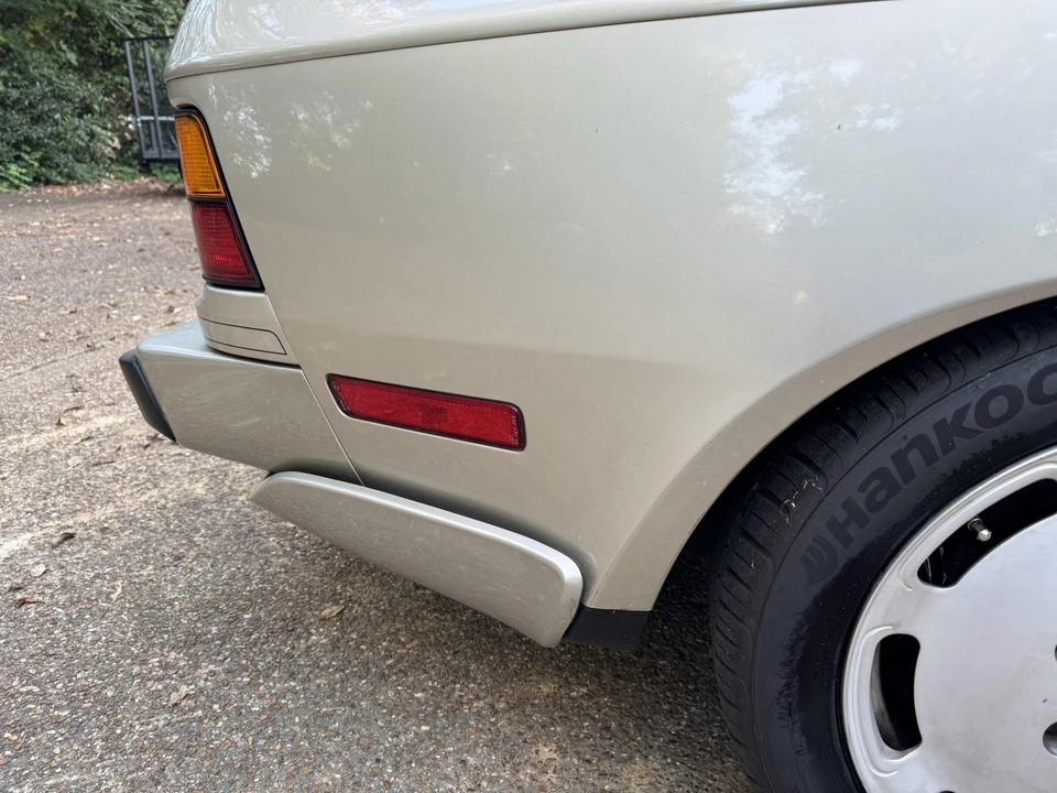 1990 Porsche 944 S2 - Image 24 of 31