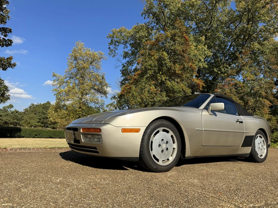 1990 Porsche 944 S2 - Image 9 of 31