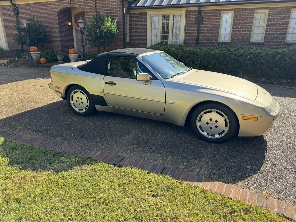 1990 Porsche 944 S2 - Image 14 of 31