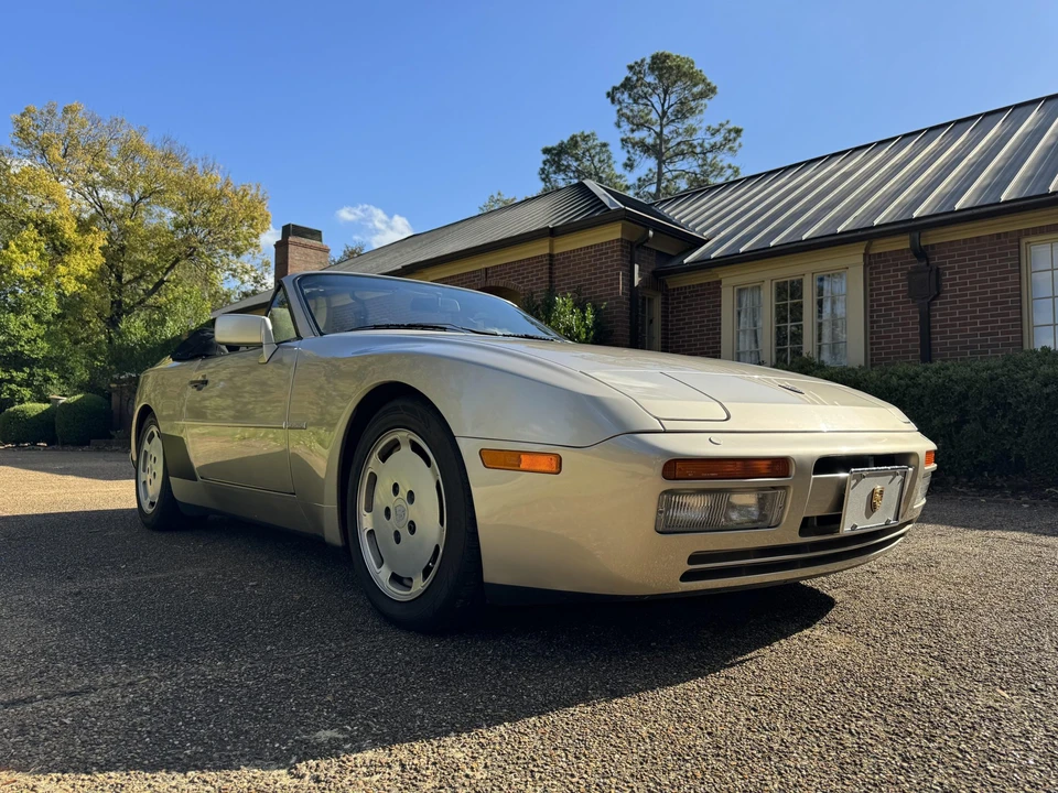 1990 Porsche 944 S2 - Image 4 of 31