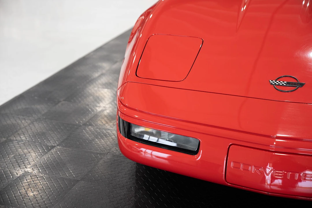 1991 Chevrolet Corvette C4 - Image 18 of 31