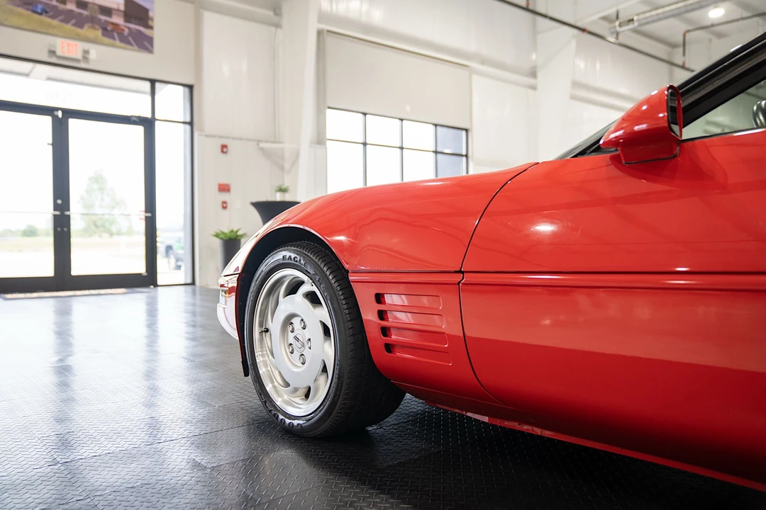 1991 Chevrolet Corvette C4 - Image 26 of 31