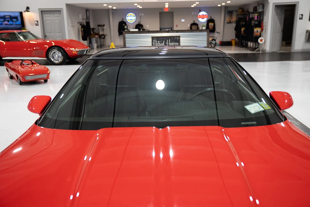 1991 Chevrolet Corvette C4 - Image 19 of 31